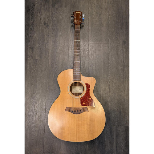 114CE Electro Acoustic Guitar (Pre-Owned)