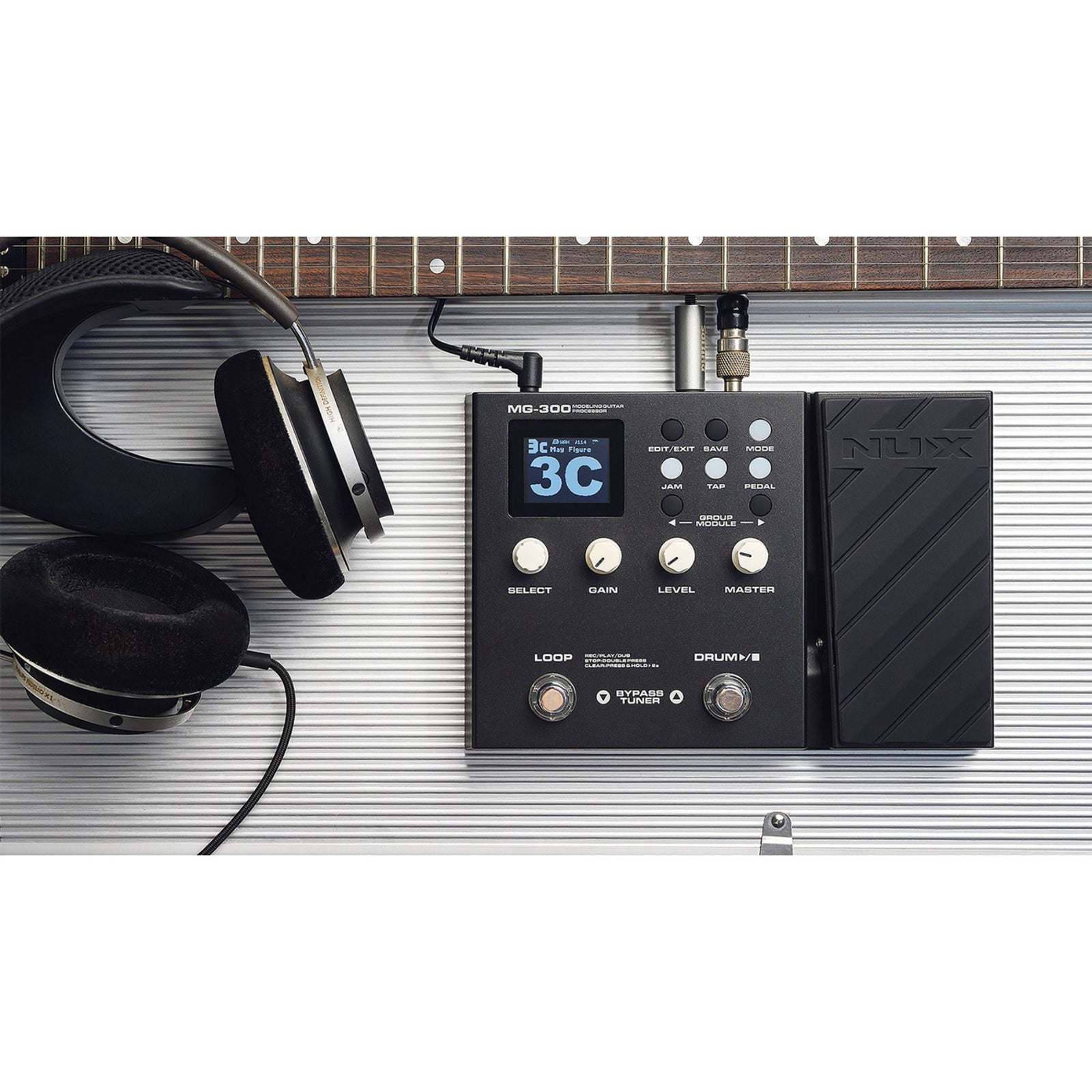MG300 Multi Guitar Effects + Looper